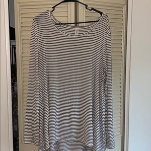 Black and white striped long sleeve shirt